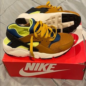 Nike Huarache Run (Gs)